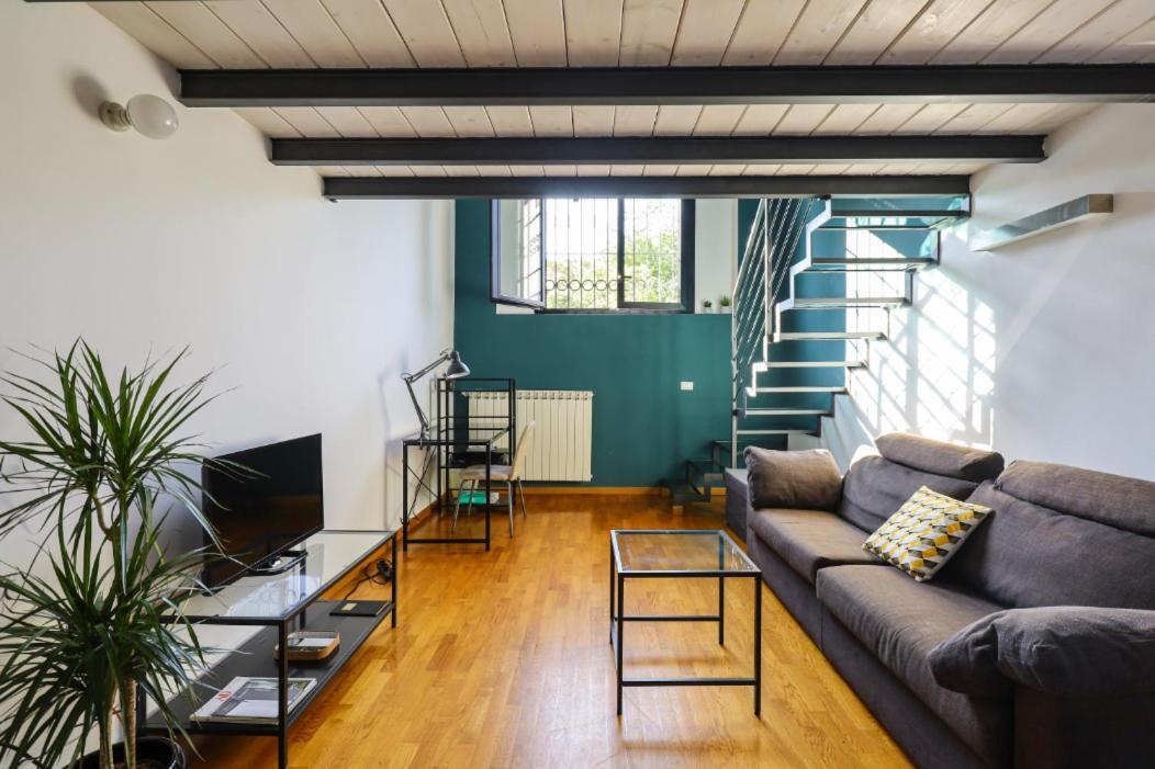 Paki Home Nel Cuore Dei Navigli Di Milano Экстерьер фото
